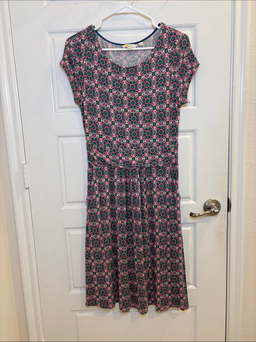 Boden Floral Midi Dress 6P Pink Green Fit & Flare Stretch Jersey Petite